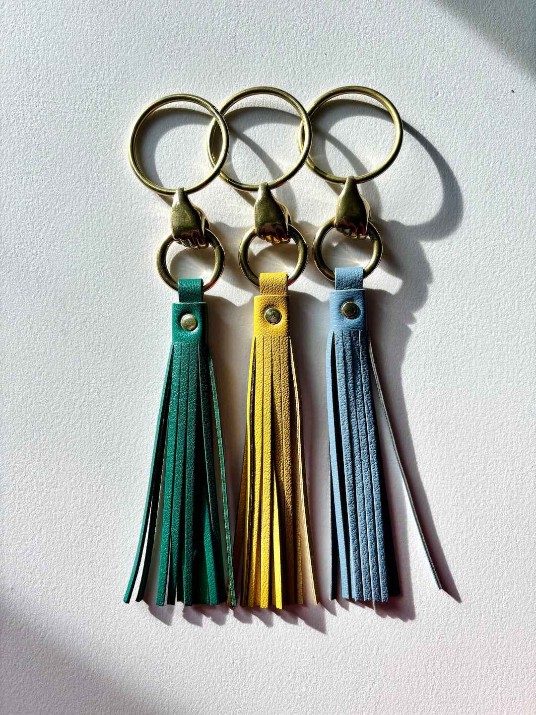 Hand-Pull Key Ring
