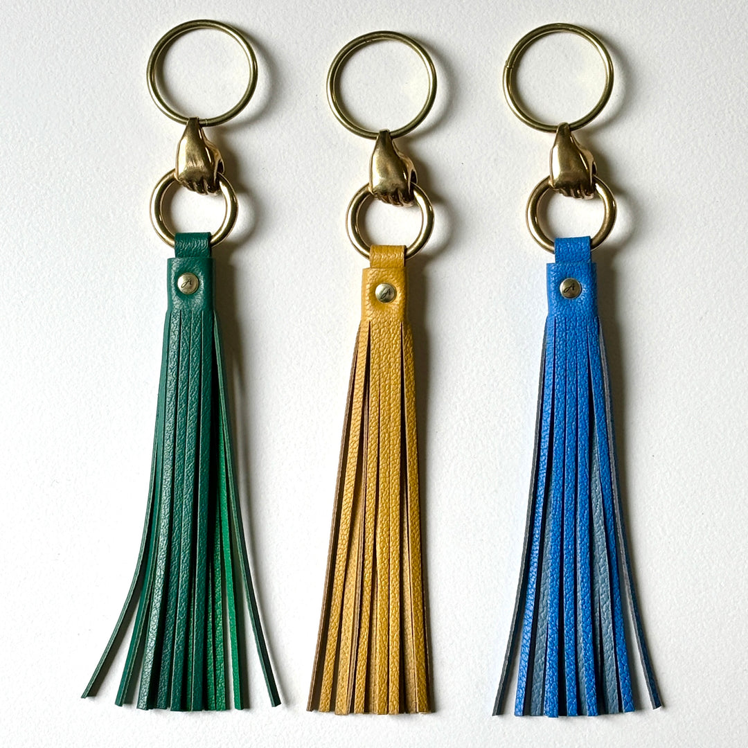Hand-Pull Key Ring